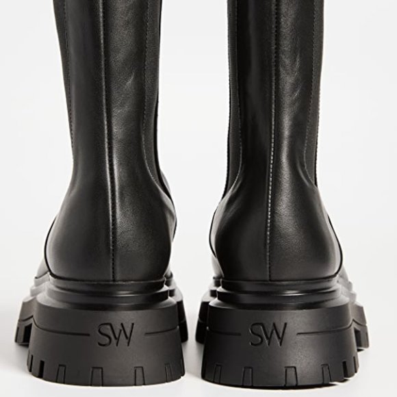 Stuart Weitzman Bedford Chelsea Lug Sole Boots NEW - Picture 1 of 7